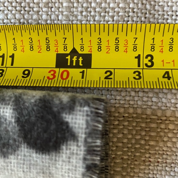 V.Frass Cashmink Acrylic Soft Grey Floral Winter Scarf- Made in Germany - Picture 13 of 14